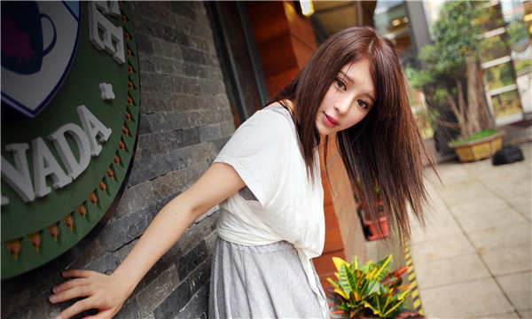 稻城想找一个女性生孩子给报酬-｛找个女人生孩子多少钱｝