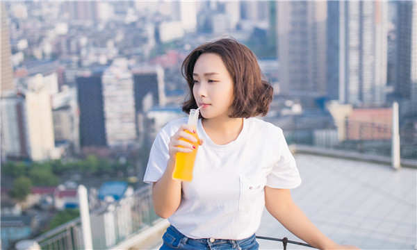 稻城关于试管代生助孕多少钱的详尽分析与指导